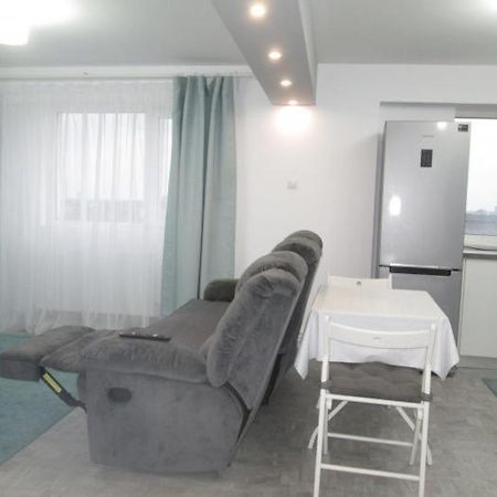 Apartament Sarra 트르고비슈테 외부 사진