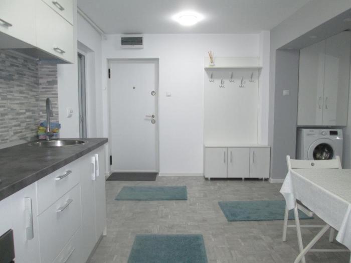 Apartament Sarra 트르고비슈테 외부 사진